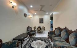 Redzuan Homestay Muar (Muslim-friendly)