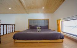 Toddy  - Duplex with Kitchen | 1Km from Mall Road