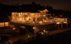 The Grande Lavish Villa_Dreamcloudz Retreats
