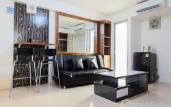 Spacious & Clean 3BR Bassura Apartment By Travelio