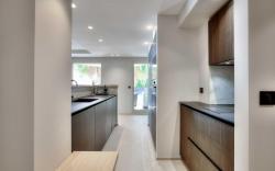 Luxury apartment with balcony, Cannes city center