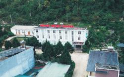 Khách sạn Hồng Ngọc