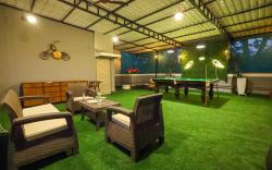 Presidential Villa - Kandivali East