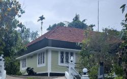 Riverside Homestay 