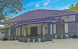 Hotel O Bogor near Kebun Raya Bogor formerly Guest House Saputra