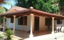 Damith Tourist Inn