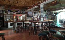 Harleys Pub and Hotel
