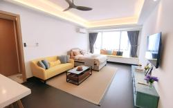 R&F Luxurious Mall Studio- pool/gym