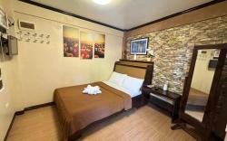 Staycation in Samal Island 5-mins from Wharf