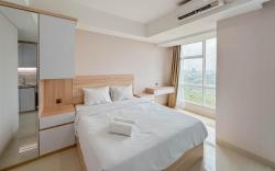 Modern Studio Grand Sungkono Lagoon By Travelio