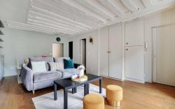 Chic apartment -1BR/4P- Haut Marais / République