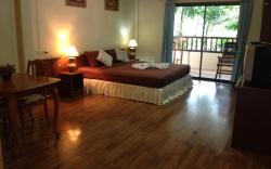 Khaolak Inn