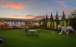 Summit Namnang Courtyard & Spa - MG Marg
