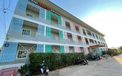 The Rich Home