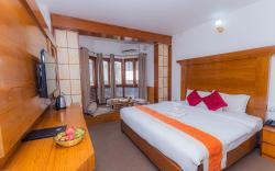 Amber Royel Hotel