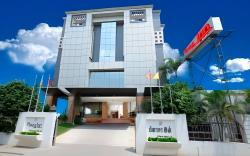 Plaza Inn Business Hotel