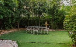 Luxury Mansion with Garden in Heart of Neuilly