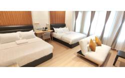 7 minutes driving to TC Beach @ 123 Guest House