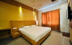 PLA RATHNA RESIDENCY 