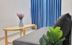 1990 Huế Homestay