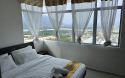 3R2B |6-8pax| Ipoh Top Floor Cozy house @MeruRaya
