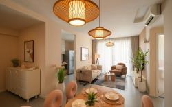 LuxeStay - Stylish 3BR City View, 5min BuiVien