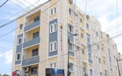 Starlight Hotels DLF