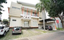 OYO 782 Menjangan Residence at Citraland 1