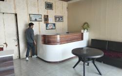 Hotel O Survey Chowk Dehradun