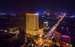 PINGHU PLATINUM HANJUE HOTEL 平湖白金汉爵大酒店
