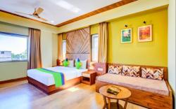Opulence Inn near city palace