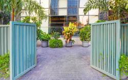 Super Townhouse Magarpatta City Formerly Emerald Guestimony