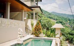 Bayu Hotel Lipah Beach