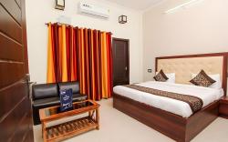 Hotel CZ Inn