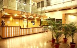 Goroomgo City Grand Delhi