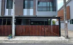 House at Hatyai Airport