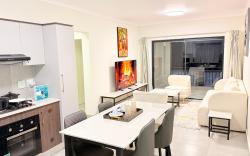 Luxury 2 Bedroom 2 Bathroom Apartment in Boksburg 
