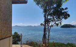 Seaview Villa 2 at Sand Island Ecolodge