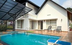 Fog Land Pool Villa by Cove Tourism