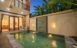 Bulan Adi Villa By Reccoma