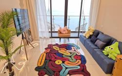 [8 Pax 3 Room 3 Baths] Funky Pop Art Seaview Home