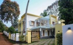Yellow leaves Homestay