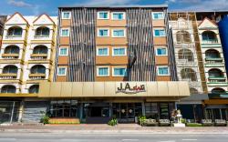 Dancenter JA Siam City