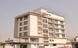 Pandharipuram Palace