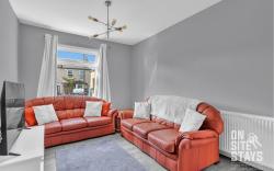 3 bedroom, 2 bathroom, driveway and Garden