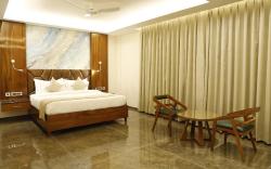 Hotel V K Grand