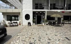 Hotel India