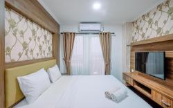 Minimalist Cozy Studio Sentul Tower By Travelio