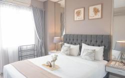 Cozy Spacious 2BR at Sentul Tower Apt By Travelio