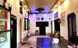 Khushi Paying Guest House